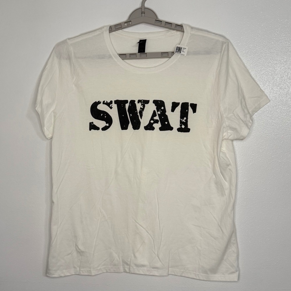 Gildan SWAT Graphic T-Shirt Women 2XL White NWOT Distressed Crew Neck Tee Casual
